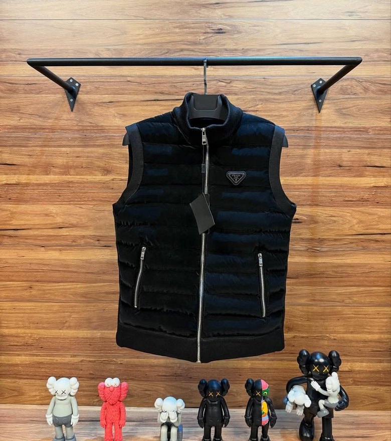 Siyah Fermuarlı Erkek Spor Yelek - Görsel 2