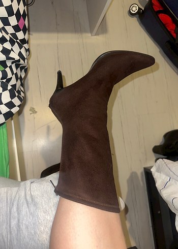 Kahverengi Süet İnce Topuklu Diz Boyu Çizme - Görsel 4