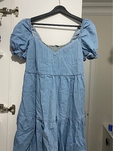 V yaka denim elbise