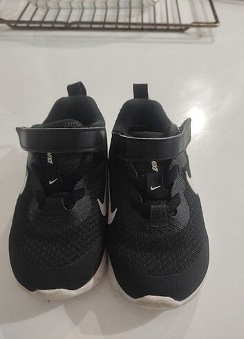 Sıfır bebek Nike ayakkabı 