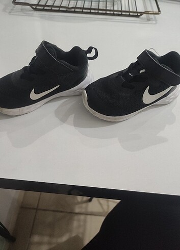 22 Beden Sıfır bebek Nike ayakkabı