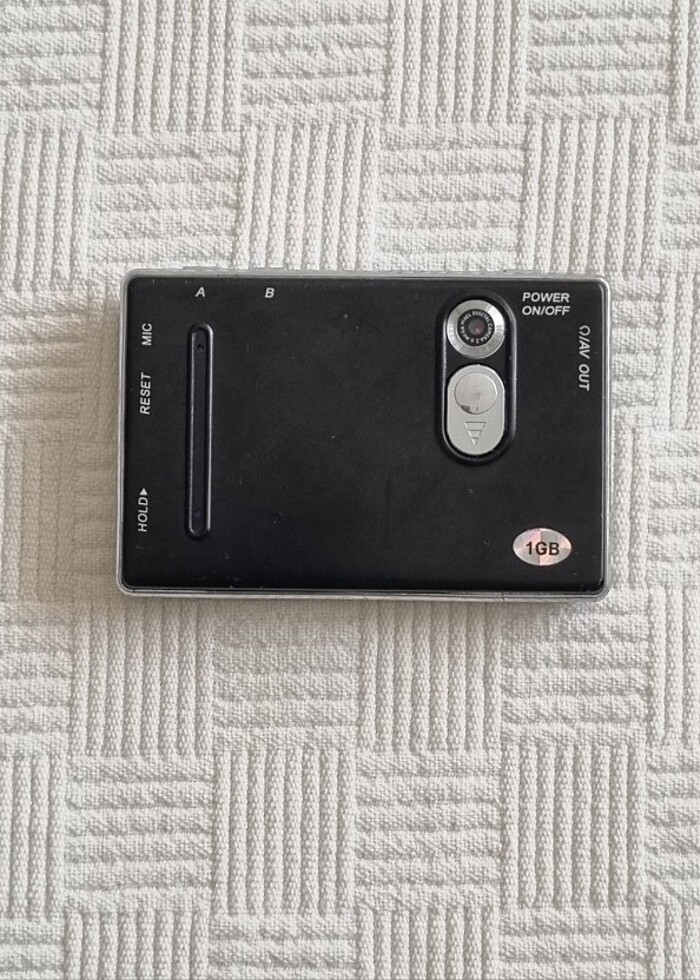 Sony Dijital Kamera ve MP4 Çalar - Görsel 2