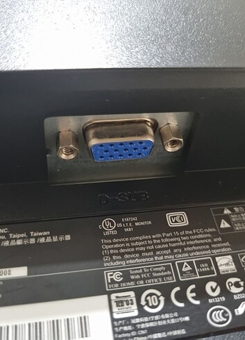 Asus VW161D HD LCD Monitör - Görsel 4