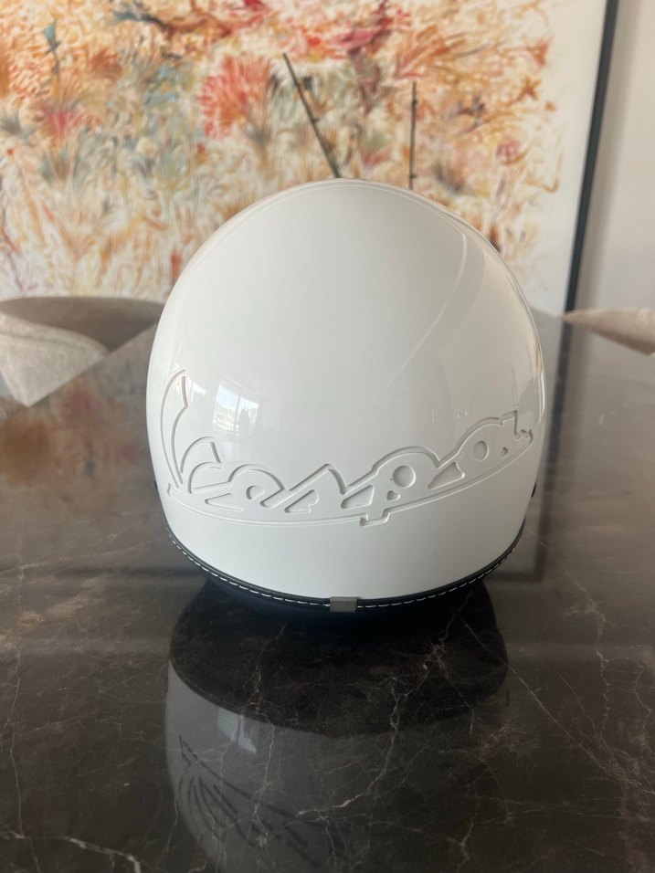 Vespa Motosiklet Kaskı - Görsel 4