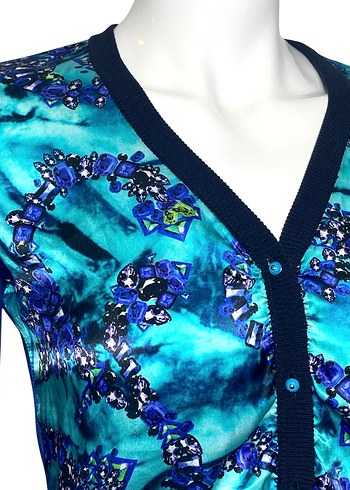 VERSACE JEANS COUTURE DIAMONDS PRINT HIRKA
YENİ ETİKETLİ ORJİNAL - Görsel 5