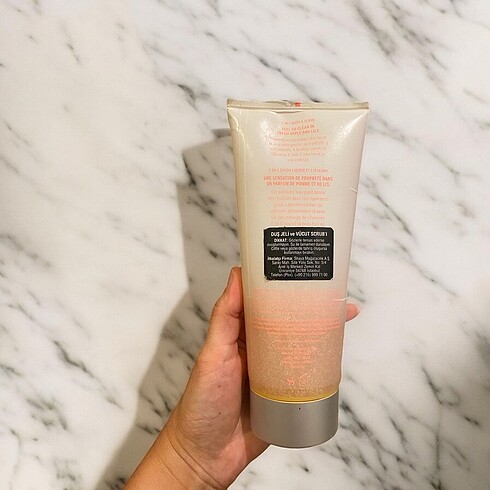 Victoria s Secret VICTORIA?S SECRET PINK 2 IN 1 WASH & SCRUB DUŞ JELİ VE VÜCUT SCR