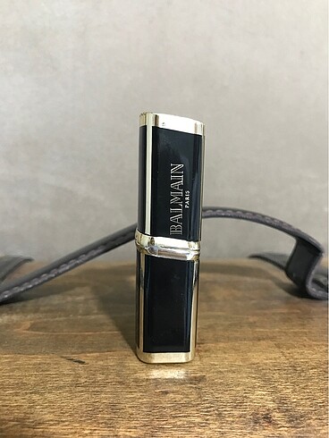 Balmain LOREAL x BALMAIN KOLLEKSİYONU CONFESSION 246 NO RUJ ORİJİNAL