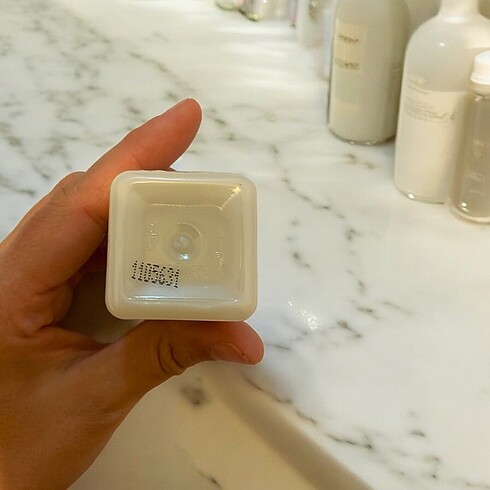 Beden Renk ETRO VÜCUT SÜTÜ 70 ML YENİ ETİKETLİ ORİJİNAL