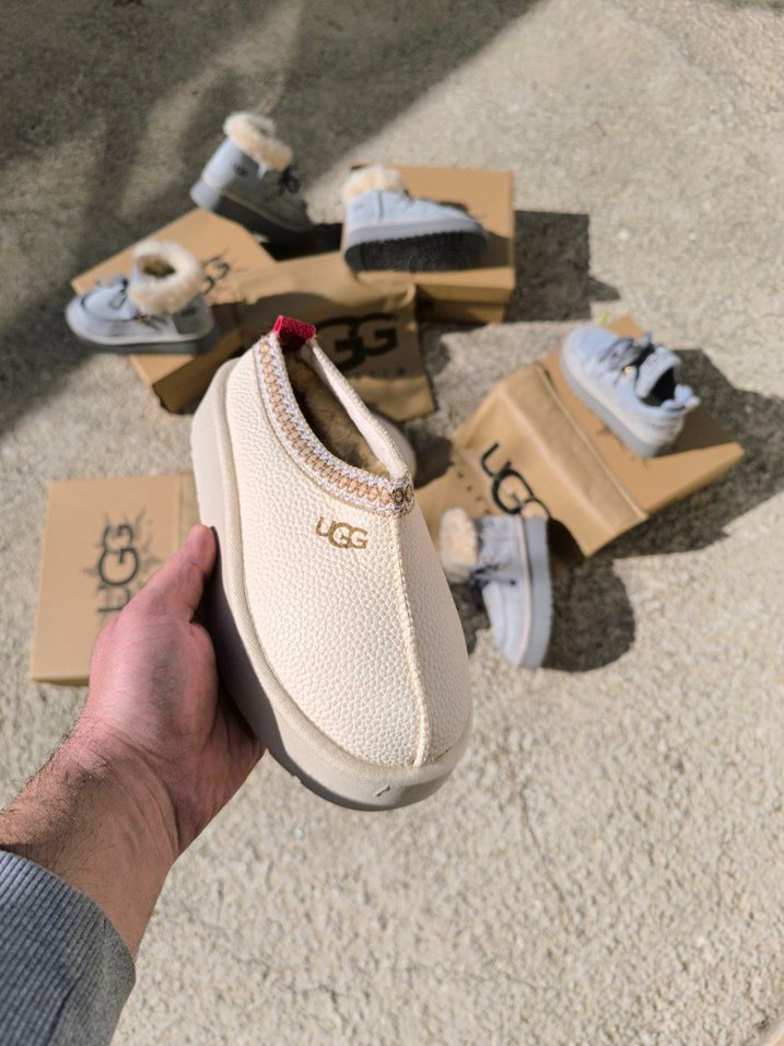 UGG Beyaz Kadın Dolgu Topuk Terlik - Görsel 3