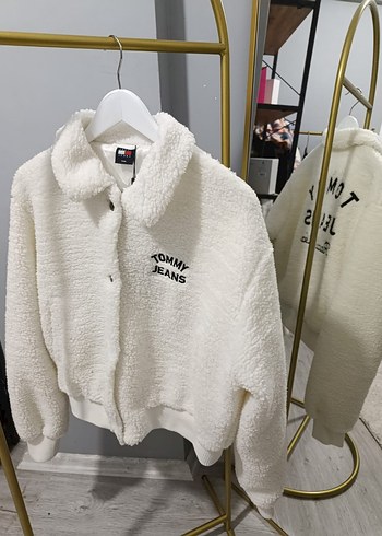 Tommy Jeans Beyaz Peluş Kadın Mont - Görsel 8