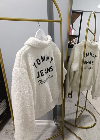 Tommy Jeans Beyaz Peluş Kadın Mont - Görsel 15