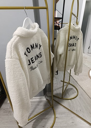 Tommy Jeans Beyaz Peluş Kadın Mont - Görsel 18