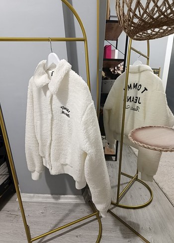 Tommy Jeans Beyaz Peluş Kadın Mont - Görsel 11