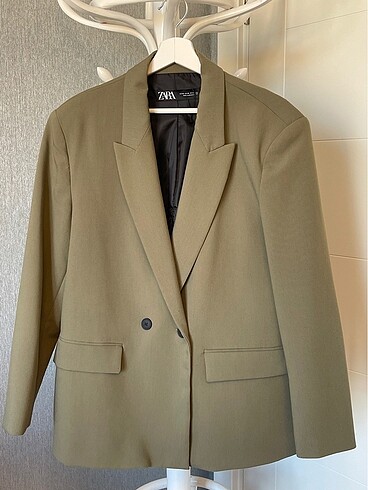 Zara haki blazer