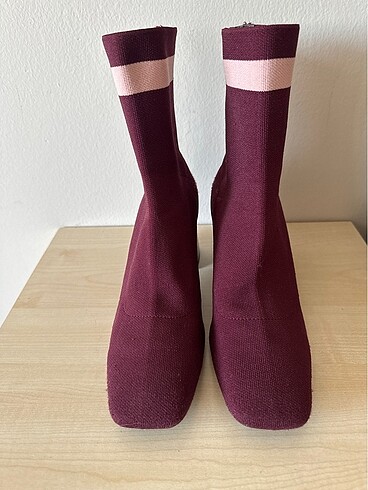 Zara CORAP CIZME 38