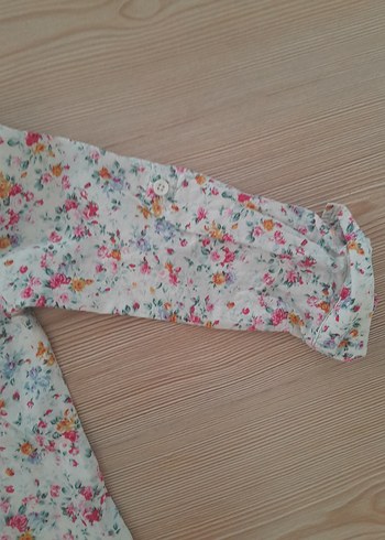 Çiçek Desenli Uzun Kollu Kız Gömlek - Görsel 7