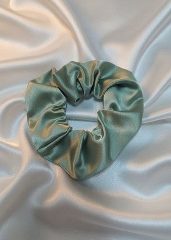 Parlak yeşil Saten Lastik Saç Tokası - Görsel 2