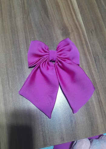 Pembe ipek görünümlü fiyonk toka - Görsel 2