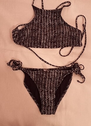 SIYAH BEYAZ BIKINI PENTI 