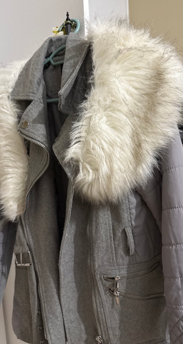 Gri Kadın Kışlık Kürklü Midi Mont - Görsel 4