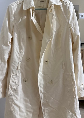 Düğmeli Beyaz Kadın Trençkot - Görsel 6