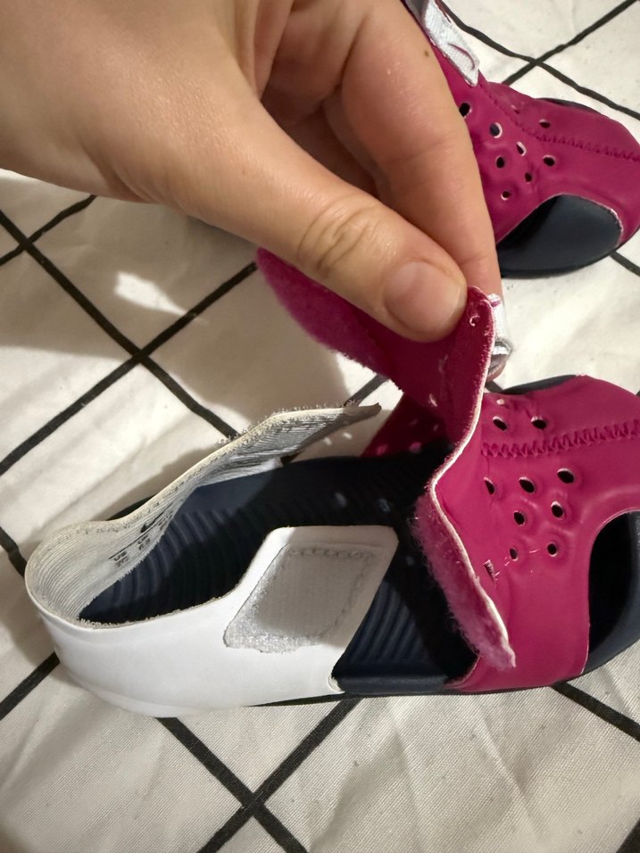 Kızlar için Pembe Cırt Cırtlı Terlik - Görsel 5