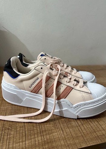 Adidas 40