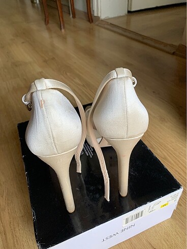 40 Beden ten rengi Renk Nine West Topuklu Ayakkabi