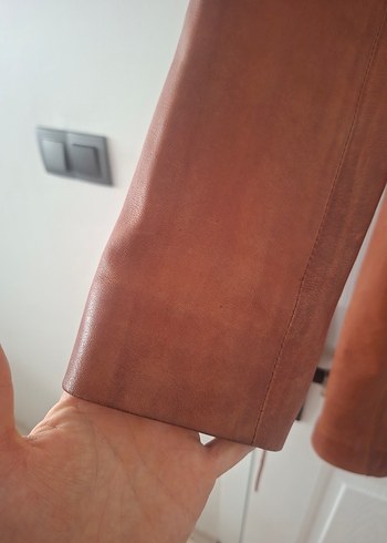 Düğmeli Bej Deri Kadın Ceket - Görsel 5