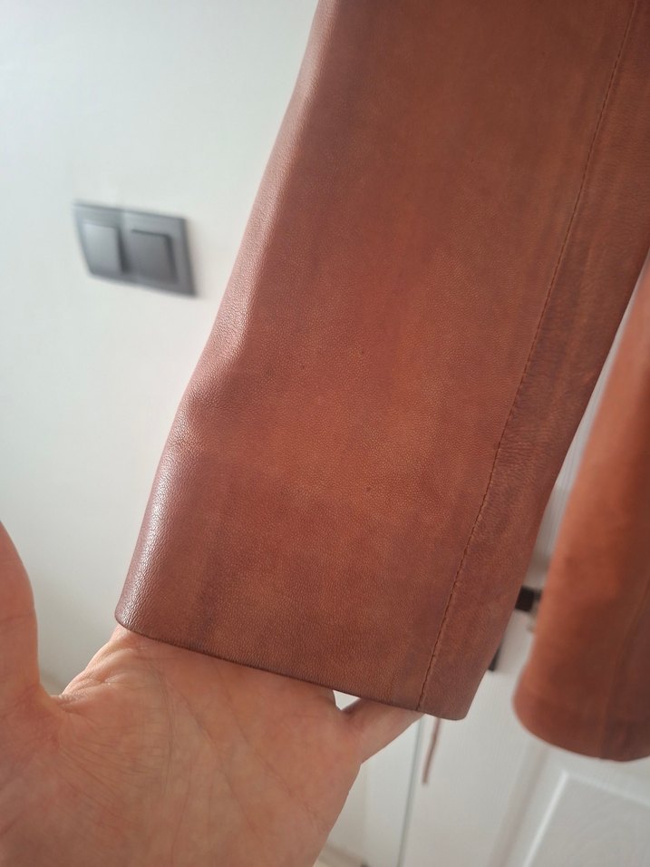 Düğmeli Bej Deri Kadın Ceket - Görsel 5