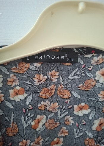 Bohem Uzun Kollu V Yaka Bağlamalı Bluz - Görsel 3