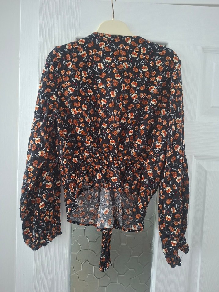 Bohem Uzun Kollu V Yaka Bağlamalı Bluz - Görsel 4