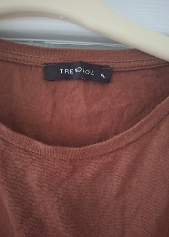 Kadın Kahverengi Keten Kısa Kollu Tişört - Görsel 2