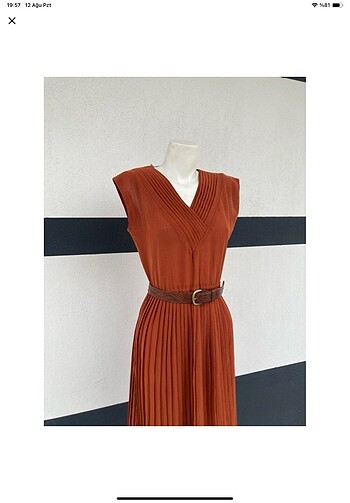 l Beden Vintage Pliseli elbise