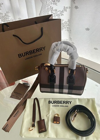 Burberry Burberry Bowling Bag Mini