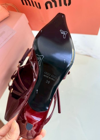 MIU MIU TOPUKLU AYAKKABI - Görsel 4