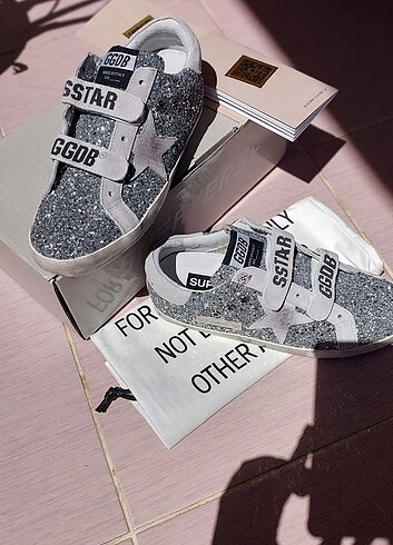 Golden Goose Deluxe Golden goose superstar