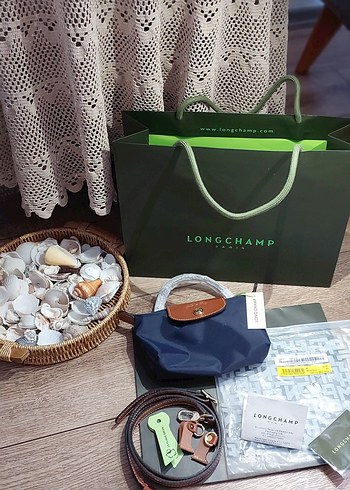 LONGCHAMP POUCH