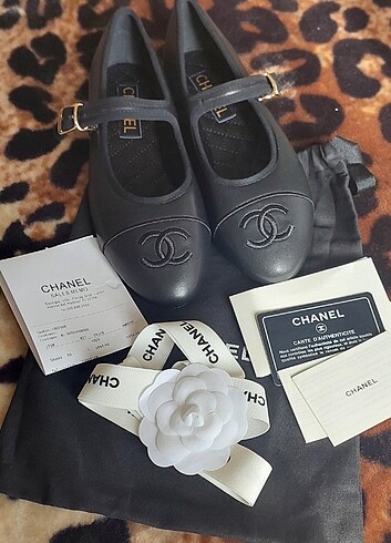 CHANEL MARY JANES BABET