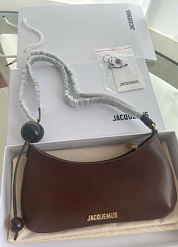 JACQUEMUS LE BISOU PERLE BAG