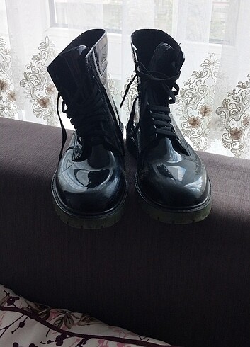 40 Beden siyah Renk #bot 39 numara kışlık