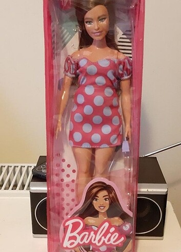 Barbie Dashionistas 171 (Gardrops)