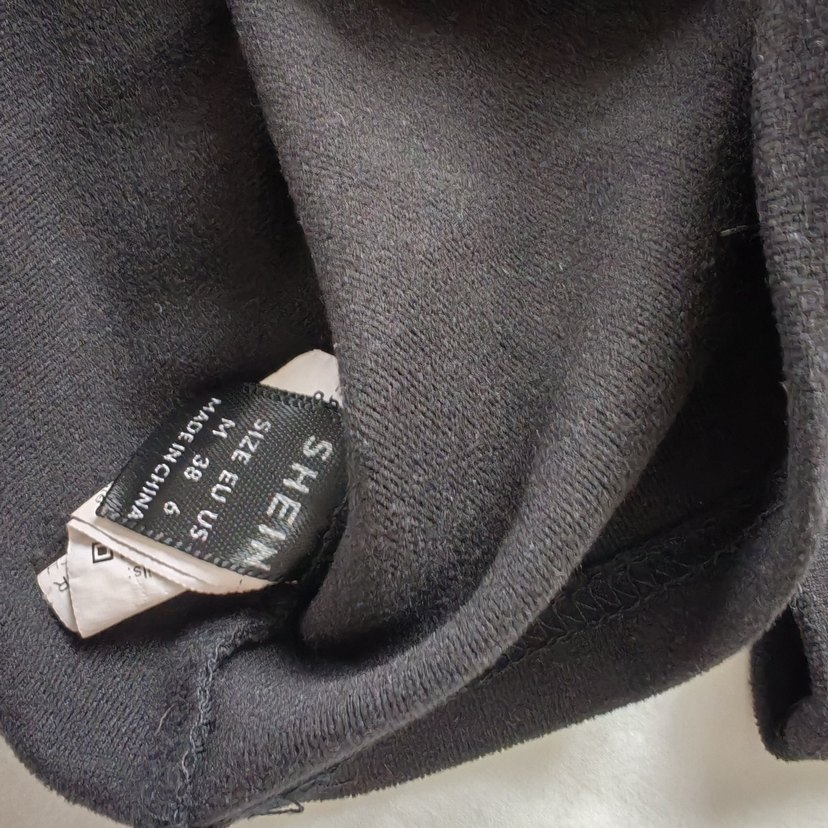 Kadın Siyah Yarım Balıkçı Yaka Kazak - Görsel 4