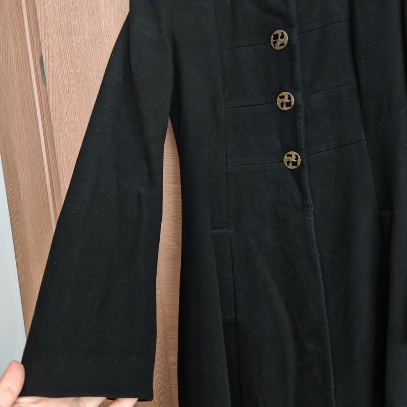 Düğmeli Siyah Uzun Kadın Kaban - Görsel 3