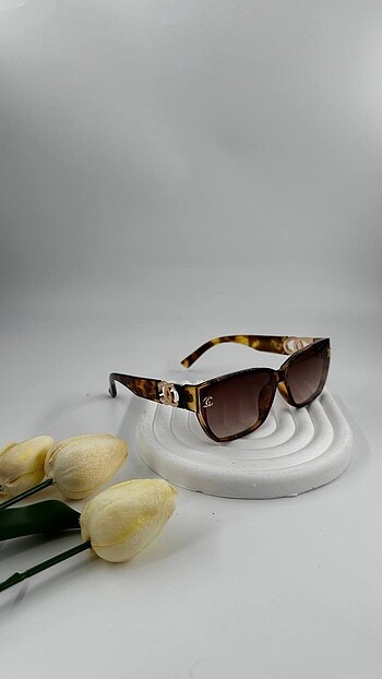 Chanel leopar güneş gözlüğü
