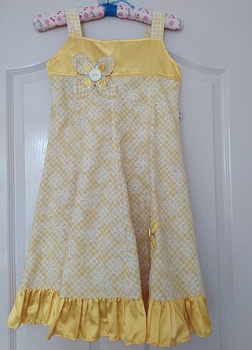 11-12 Yaş Beden sarı Renk Çocuk elbisesi 