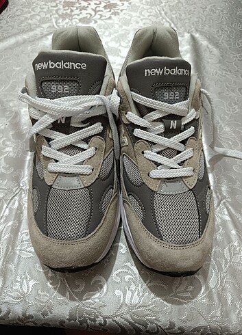 42 Beden gri Renk Orjinal New balance