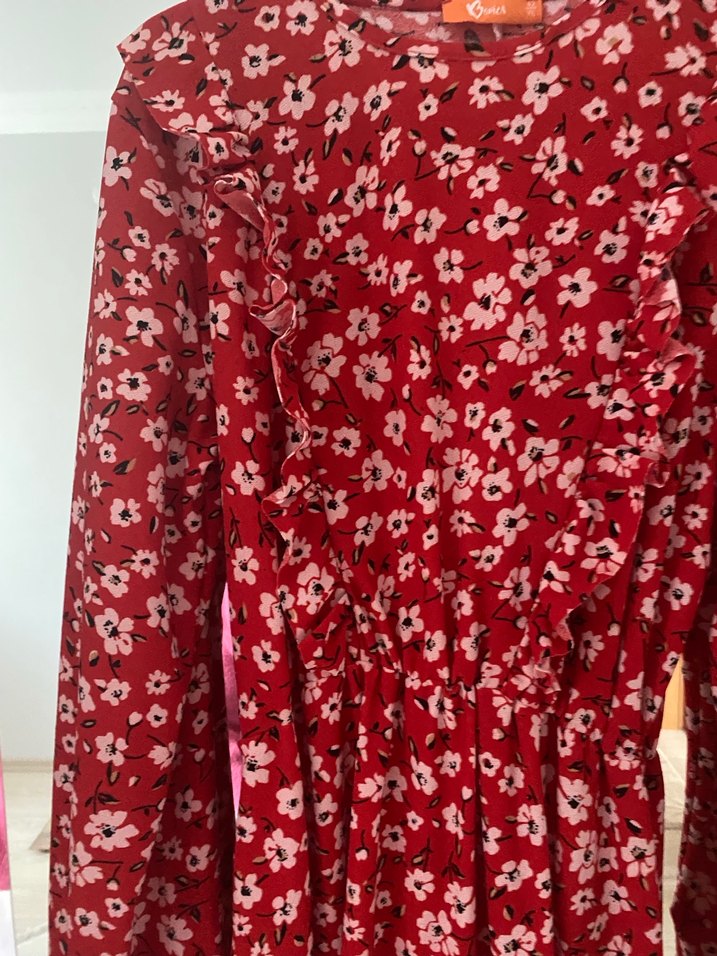 Kırmızı Çiçek Desenli Uzun Bohem Elbise - Görsel 2