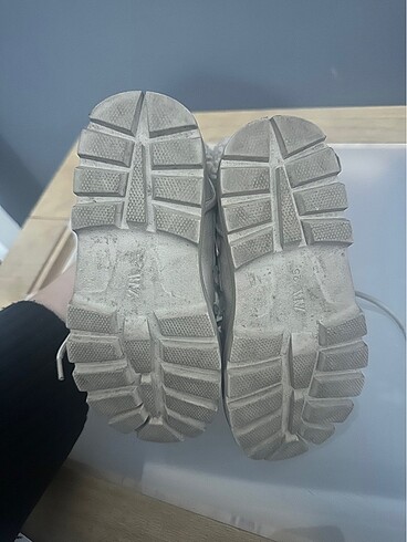 25 Beden Zara bot