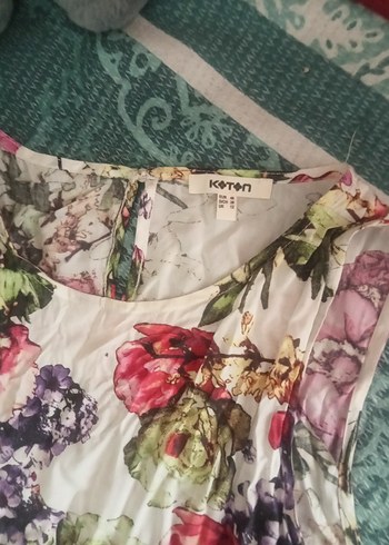 Çiçek Desenli Dantel Detaylı - Görsel 2